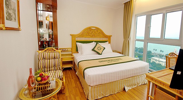 Khách sạn Green World Nha Trang 2